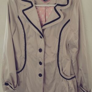 Lipsy London Bow Beige and Black Accented Coat Size 14